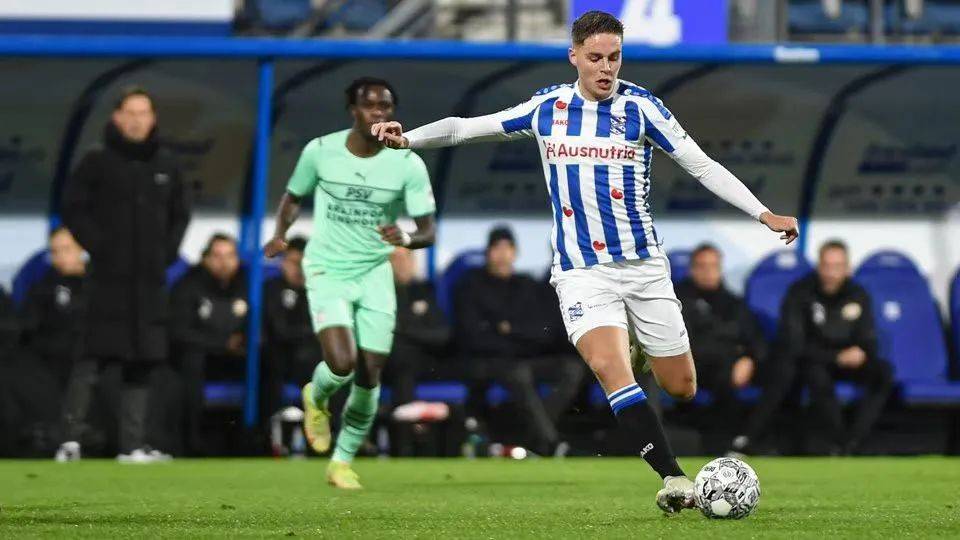 尤其是彼得 尤其是彼得